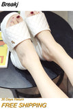 New Summer Flat Platform Slippers Women Wedge Slippers Outdoor Casual Comfortable Solid Color Women