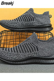 Men Shoes Lightweight Sneakers Fashion Casual Walking Shoes Breathable Slip on Wear-resistant Man Loafers Tenis