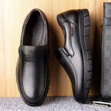 Men's Genuine Leather Shoes 38-46 Head Leather Soft Anti-slip Rubber Loafers Shoes Casual Plus Velvet Autumn Winter