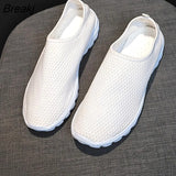 New Fashion Comfort Soft Casual Shoes Mesh Women's Sneakers Sweet Cartoon Slip on Nurse Female Ladies Sports