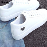 Autumn Woman Shoes Fashion New Woman PU Leather Shoes Ladies Breathable Cute Heart Flats Casual Shoes White