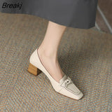French Retro Mid-heel Leather Shoes Women's 2023 Spring Autumn New One Pedal Bow Thick Heel Square Toe High Heels