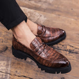 Men Leather Shoes outdoor Casual Formal Business Men's Shoes fashion Black Retro shoes Slip-On Mens Loafers Zapatos
