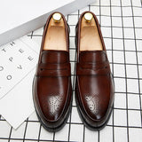 Loafers Men Casual Shoes Slip on Leather Dress Shoes Plus Size 38-46 Brogue Carving Loafer Soft Driving