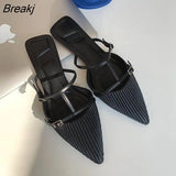 Slippers Women New Summer Fashion Leisure Pointed Toe Flat Slippers Outside Womans Shoes Low (1cm-3cm) Zapatos Para