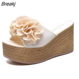 Women's Slippers Women's Fashion 2023 Summer Flowers Wear Thick-soled Slippers One Word Wedge Sandals Wedge Sandals
