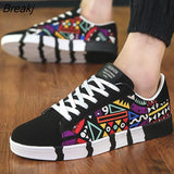 Men Sneakers Casual Shoes Men Lovers Printing Fashion Flat Tenis Canvas Shoes Masculino Vulcanized Shoes Zapatos De