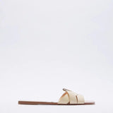 Flat Bottom Slippers Designer with The Same Women’s Shoes Summer New Slippers Woven with Comfortable Women’s Shoes
