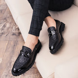 Fashion Classic Style Men Shoes Gold Silver Simple Designer Men Casual Shoes outdoor slip on party club shoes men