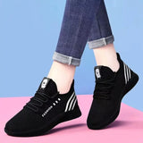 Women's New Lace Up Sneakers Female Casual Breathable Mesh Platform Sneakers Fashion Ladies Soft Comfy Sneaker Tenis
