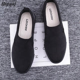 Fashion Loafers Men Flat Canvas Shoes Brand Mens Casual Shoes Cool Young Man Slip-on Cloth Shoes All Black Gray