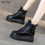 Winter new fashion round head sports shoes to keep warm thick bottom plus velvet lace-up casual running shoes women's