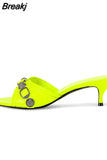 Ladies Slippers Rivet Buckle Strap Women's Shoes 2023 Trend Summer Black Leather Low Heel Gladiator Sandals Women
