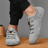 Men's Sneakers cow suede Leather Men Loafers Shoes Fashion Slip on Men Driving Shoes Soft Sapato Masculino Mocassin