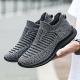 Men Shoes Lightweight Sneakers Men Fashion Casual Walking Shoes Breathable Slip on wear-resistant Mens Loafers Zapatillas