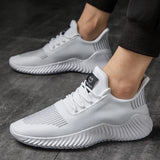 Size 48 Hot Sneakers Men Shoes Lightweight Running Shoes Sports Athletic Shoes Black White Designer Shoes Men