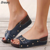 New Summer Fashion Women Slippers Fish Mouth Belt Buckle Rivet Wedge Sandals Outdoor Sports Beach Height Increase