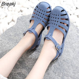 New Flat Women Sandlas Hollow-carved Design Fashion Comfortable Outdoor Sports Beach Cool Slippers Soft Sole