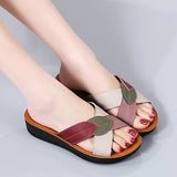 Breakj 2024 New Summer Flat-Bottomed Slippers Women's Fashion Women's Shoes Anti-Slip Soft-Soled Women's