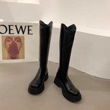 With Long Boots In The Autumn Of 2024, The New Tall, Small Boots Are No More Skid-Proof Than Knee-Soled Knight