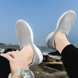 Men Shoes Summer Lightweight Sneakers Men Fashion Casual Walking Shoes 2023 New Breathable Mens Loafers Zapatillas