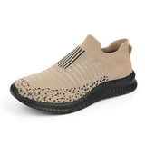 Men Shoes Lightweight Sneakers Men Fashion Casual Walking Shoes Breathable Slip on wear-resistant Mens Loafers Zapatillas