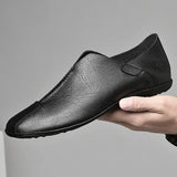 Mens Shoes Vintage Classic Slip On Mens Shoes round Toe Outdoor Autumn moccasins suede leather Trendy Party Man Loafers