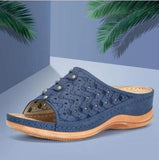 Breakj New Carving Large Size Female Slippers Light Slope And Thick Bottom Light And