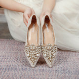Women 2023 Designer Beads Wedding Lace Embroider Flats Woman Ballerina Pointed Toe Pearl Loafers Sneakers Plus