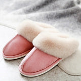 2023 New Fluffy Home Slippers Women Flat Heels Non Slip Winter Cotton Shoes Woman Indoor Faux Suede Plush Couple
