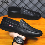 Men Loafers Casual Shoes Boat Shoes Men's Mocassins 2022 New Fashion Driving Shoes Slip on Walking Flats Leather Mocassin