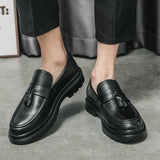 Men Casual Leather Shoes outdoor Slip on Fashion Italian Moccasins Luxury Brand Loafers fashion Business men
