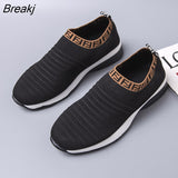 Women's Sports Running Shoes New Summer Mesh Breathable Slip-on Women's Sneakers Fashion All-match Casual Flat Shoes Plus