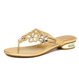 Slippers In The Summer Of 2024 Women Wear Crystal Diamond-Encrusted Fashionable Flip-Flops With Flat Soles To Prevent