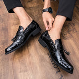 men dress shoes Luxury Italian Style Pointed Toe Formal Wedding party Casual Lace-Up Business genuine Leather Man Shoes