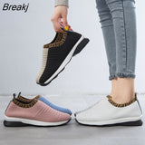 Women's Sports Running Shoes New Summer Mesh Breathable Slip-on Women's Sneakers Fashion All-match Casual Flat Shoes Plus