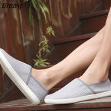 Breathable Casual Flats Shoes Mens Canvas Loafers Fashion Men Canvas Shoes Slip on Fisherman Driving Footwear White