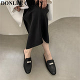 Women Flat Slippers New Fashion Metal Chain Close Toe Mule Shoes Slip On Casual Loafers Brand Slides Flip Flops Zapatos De