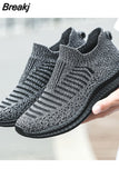 Men Shoes Lightweight Sneakers Fashion Casual Walking Shoes Breathable Slip on Wear-resistant Man Loafers Tenis