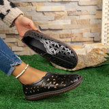 Breakj Spring And Summer Breathable Hollow Mother Sandals Women Flat-Bottomed Soft Base Size 42 Middle-Aged Women's Hole