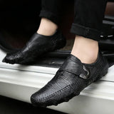 Leather Men Moccasins slip on Soft Casual Loafers handmade Leisure shoes Breathable flats Comfortable for men