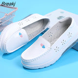 New Woman Nurse Flat Shoes Fashion White Slip on Comfort Moccains Shoes Warm Plush Loafers Women Wedge Platform