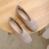 Cloth Square Head Grandma Shoes 2024 New Soft Soles Hollowed-Out Shallow Casual Ladyshoes Knitted Flat Soles Flying Knitted Single