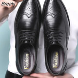 Men Dress Shoes Handmade Brogue Style Party Leather Wedding Shoes Men Flats PU Leather Formal Shoes Breathable Business