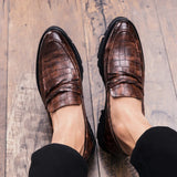 Men Leather Shoes outdoor Casual Formal Business Men's Shoes fashion Black Retro shoes Slip-On Mens Loafers Zapatos
