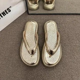 Silver Herringbone Slippers Women Wear 2024 New Fashionable Sandals On The Seaside Beach