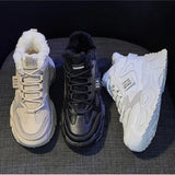 Winter Sneakers 2024 New In Plus Velvet Keep Warm Platform Sports Shoes Women Comfort Snow Boots Female Chunky