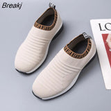 Women's Sports Running Shoes New Summer Mesh Breathable Slip-on Women's Sneakers Fashion All-match Casual Flat Shoes Plus