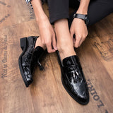men dress shoes Luxury Italian Style Pointed Toe Formal Wedding party Casual Lace-Up Business genuine Leather Man Shoes