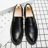 Loafers Men Casual Shoes Slip on Leather Dress Shoes Plus Size 38-46 Brogue Carving Loafer Soft Driving